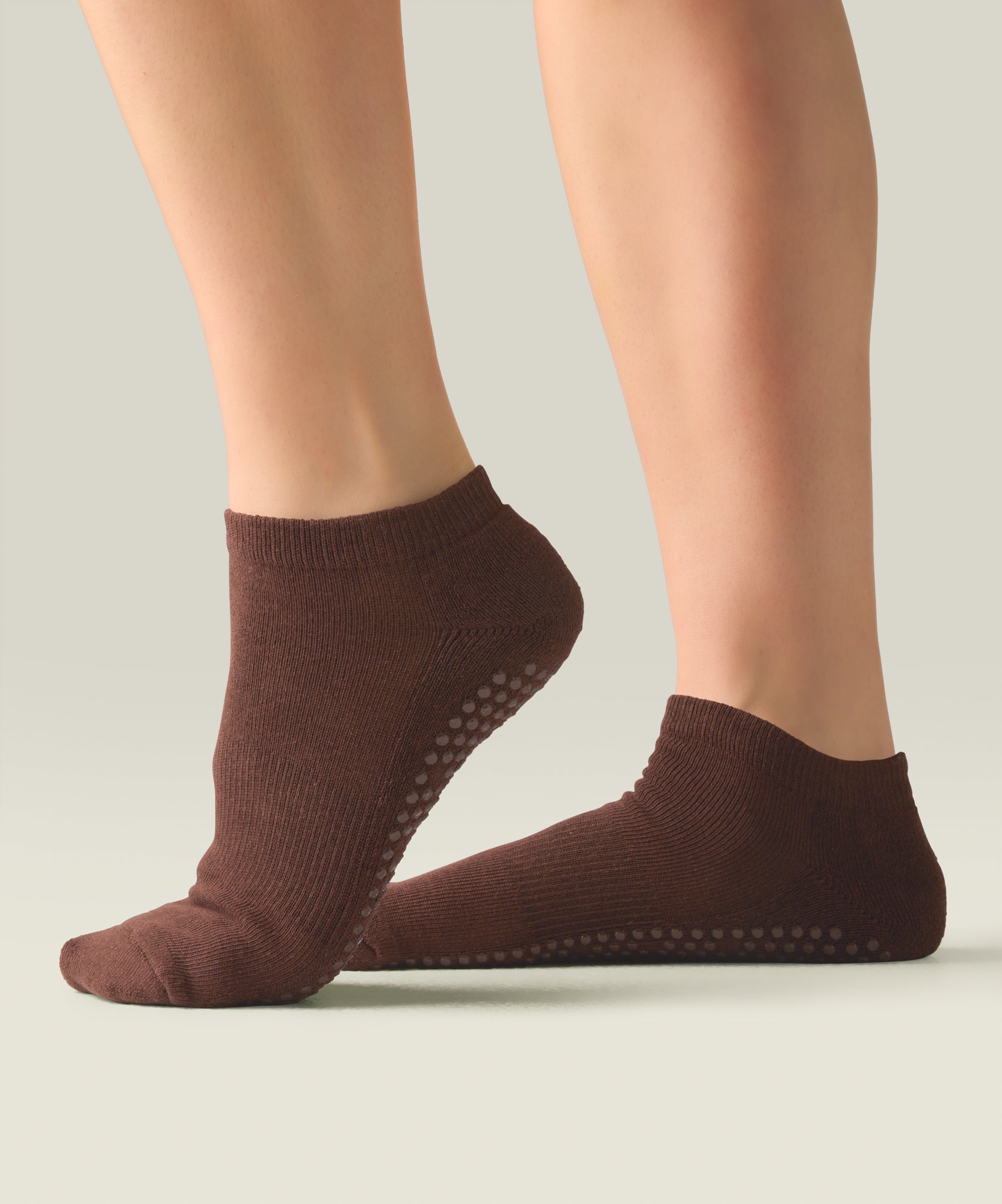 Classic Low Rise Grip Socks - Espresso