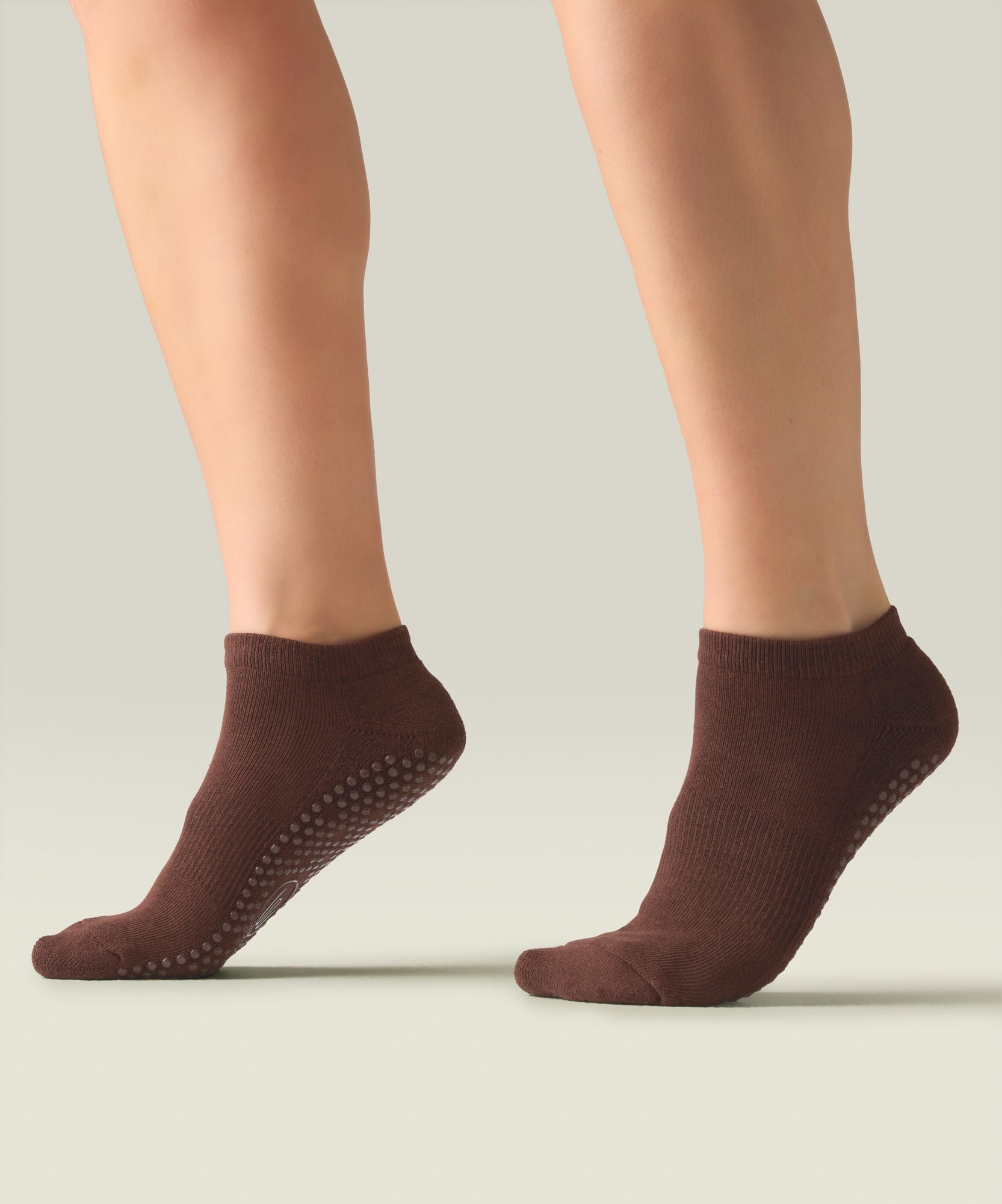 Classic Low Rise Grip Socks - Espresso