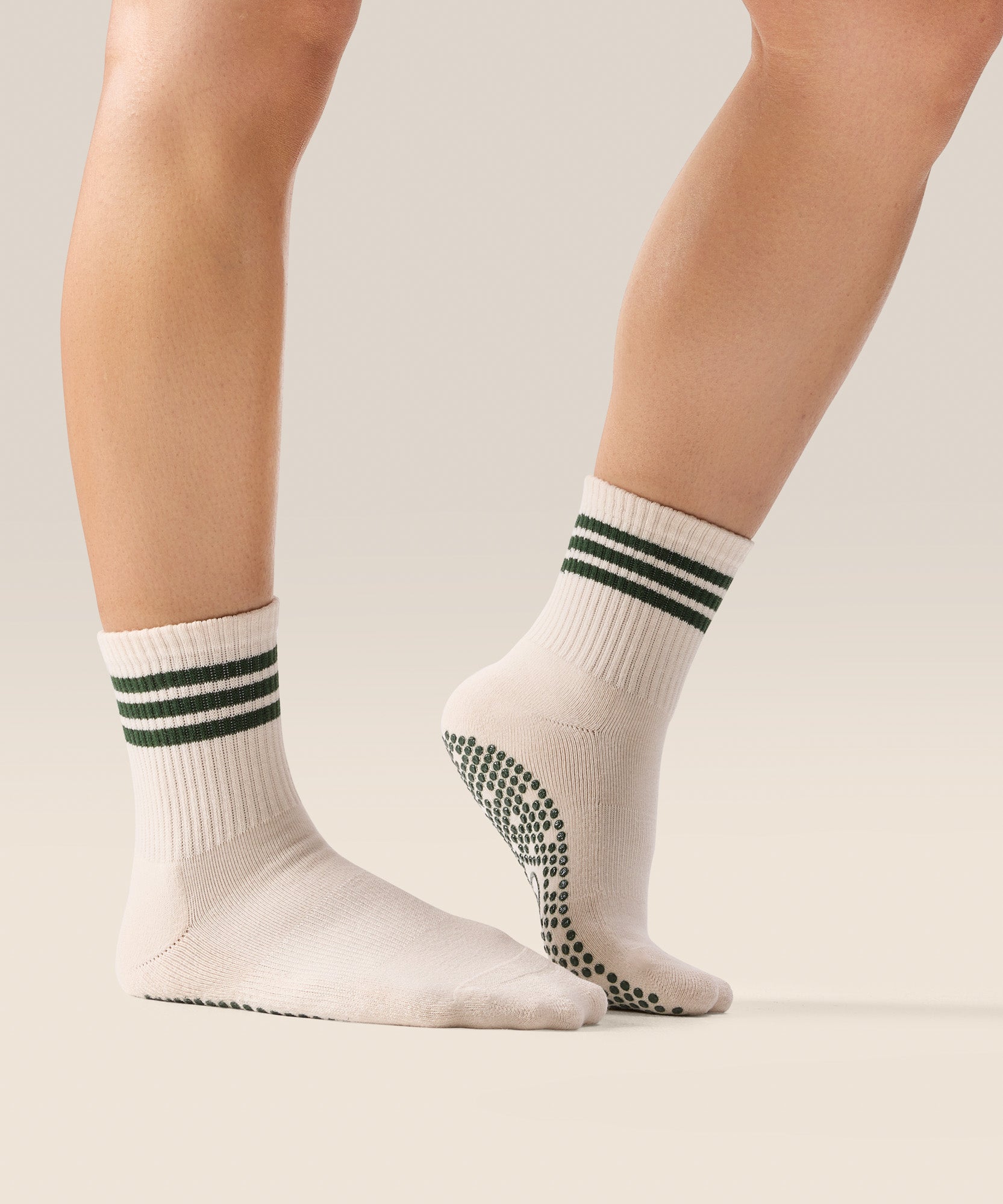 Crew Non Slip Grip Socks - Olive Stripe
