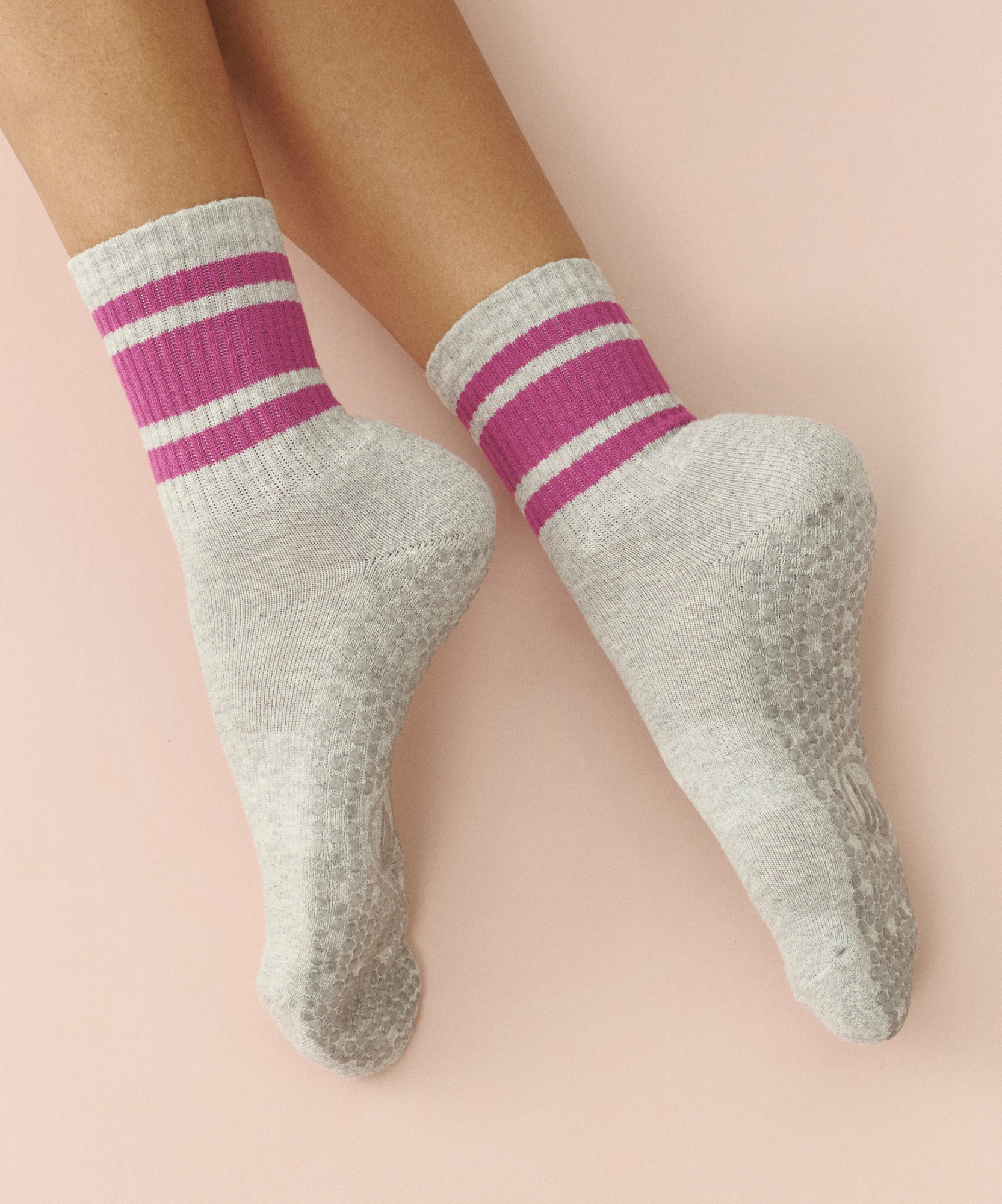 Crew Non Slip Grip Socks - Marle Fuchsia Stripe