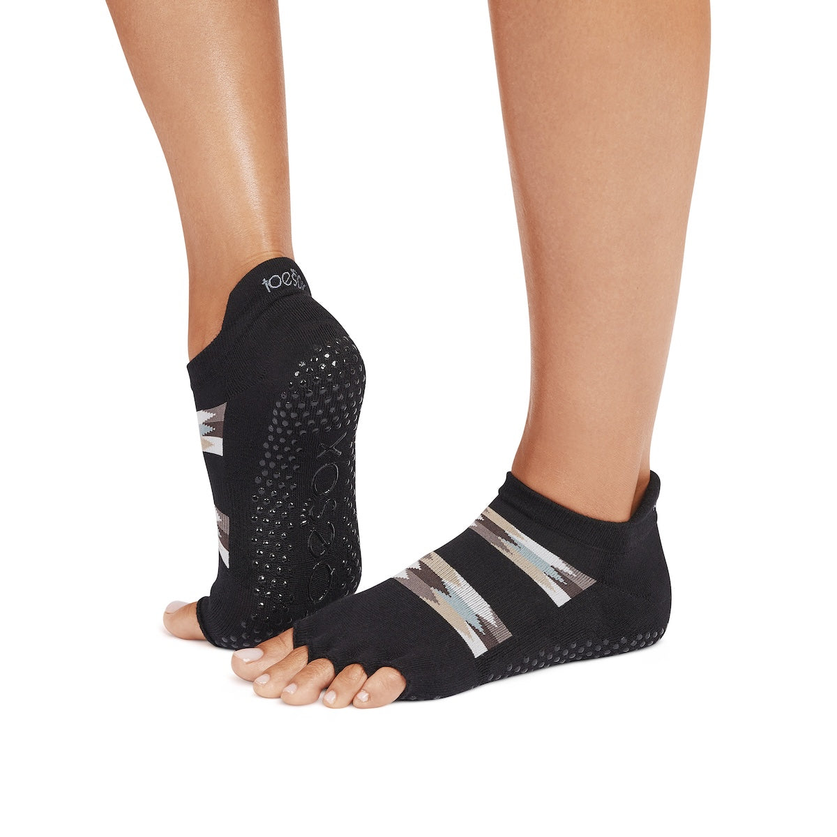 Half Toe Ultra Fine Knit Low Rise Grip Socks