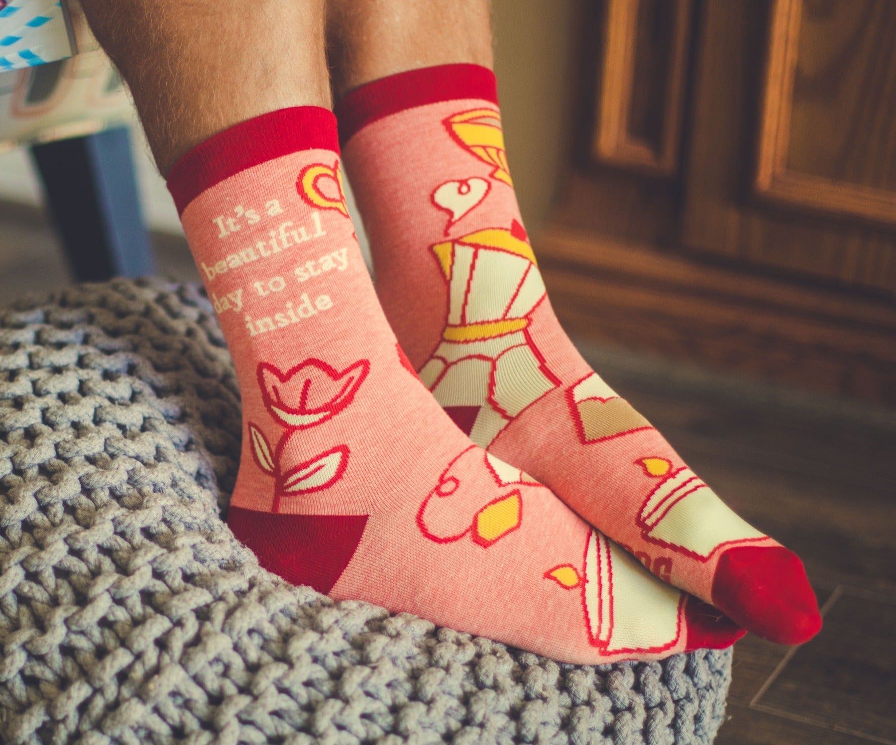 Women's It's A Beautiful Day To Stay Inside Socks